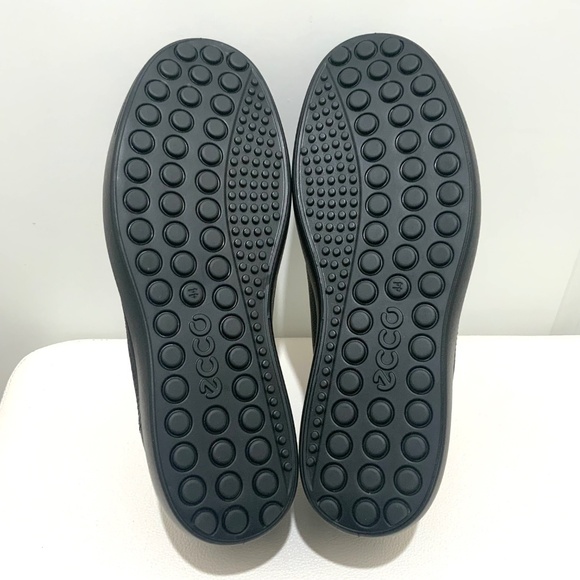 Ecco Soft 7 Men’s Black Leather Low top Sneakers Comfortable lace up loafers 10